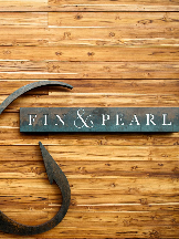 Fin & Pearl